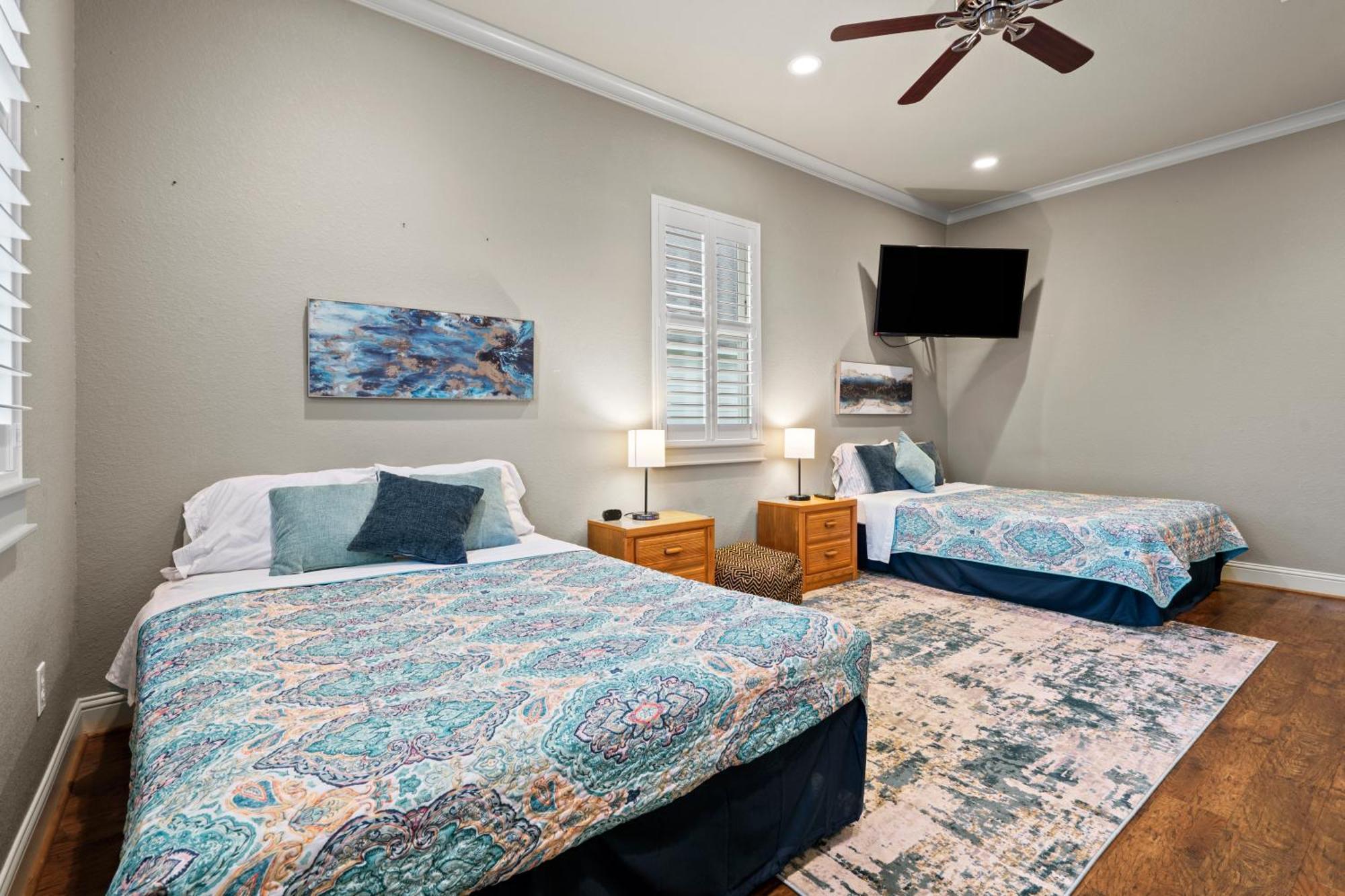 Luxury Waterfront Home Family And Pet Friendly Near Surfside Beach 11 Mins フリーポート エクステリア 写真